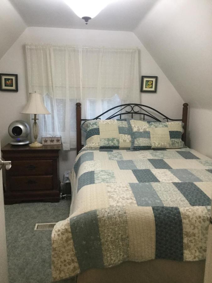 Burley'S Executive Garden Suite ピーターボロ エクステリア 写真